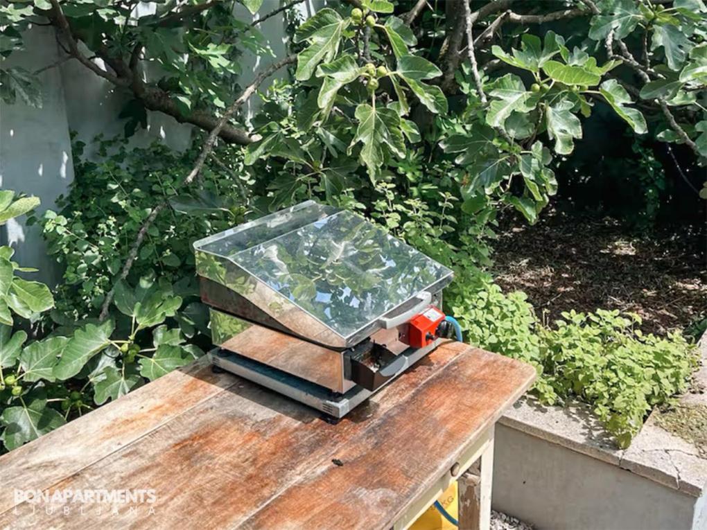 Huge Bbq Garden 2, Spacious Flat, Ac, Free Parking 2 Λιουμπλιάνα Εξωτερικό φωτογραφία